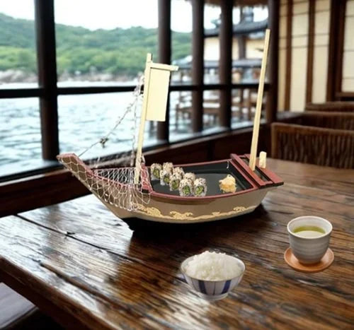 26.75" Gold w/Waves Sushi Boat
